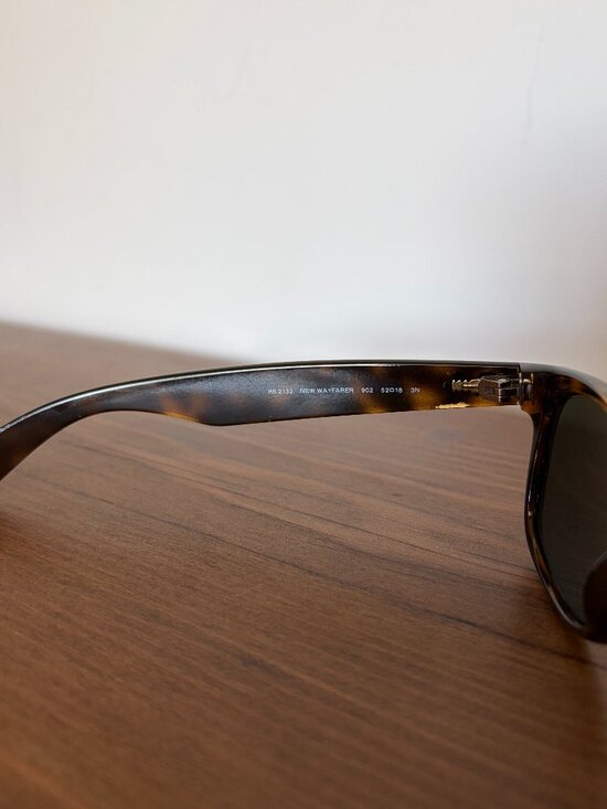 Ray-Ban RB2132 New Wayfarer - TORTOISE 902